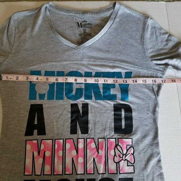 Disney Mickey and Minnie Mouse T-shirt - Picture 5 of 6